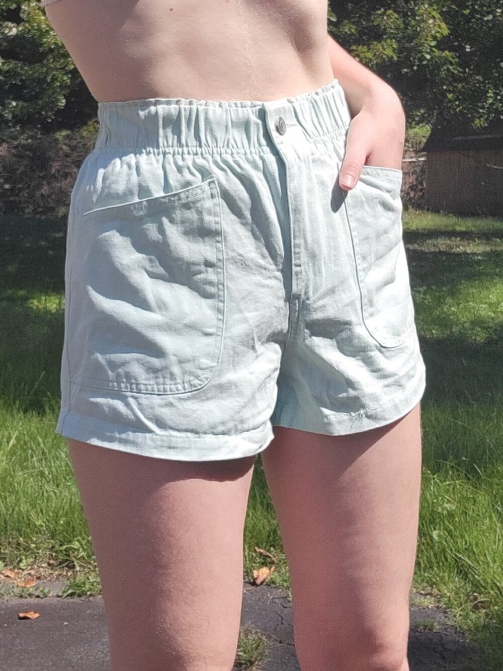 ❝ francesca's NWOT mint green elastic waist shorts 🌿. ❞